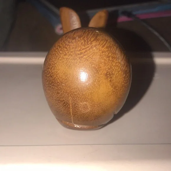 Vintage Whale Carving 1950's Woods of Hawaii Monkey Pod Carvings Waikiki Hawaii - Picture 8 of 8